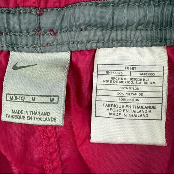Women’s Vintage 90s Nike Nylon Running Workout Shorts Elastic Waistband Medium - Picture 12 of 16